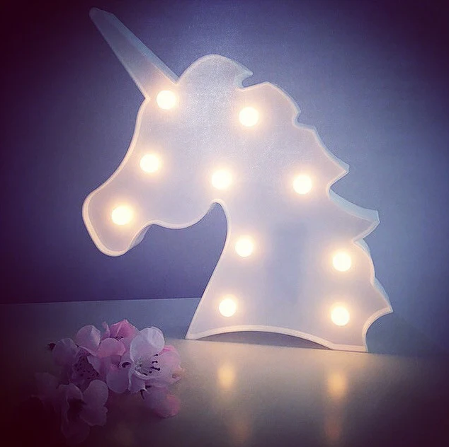 Plastic Lamp+Battery A10 (White) 22x26cm
